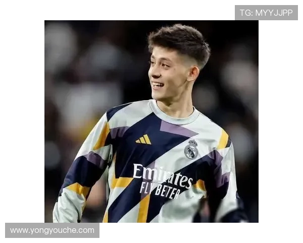 费迪南德称皇马中场缺乏核心组织者盛赞居莱尔未来可成为球队指挥官